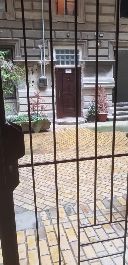 Ground Floor Studio Apartment