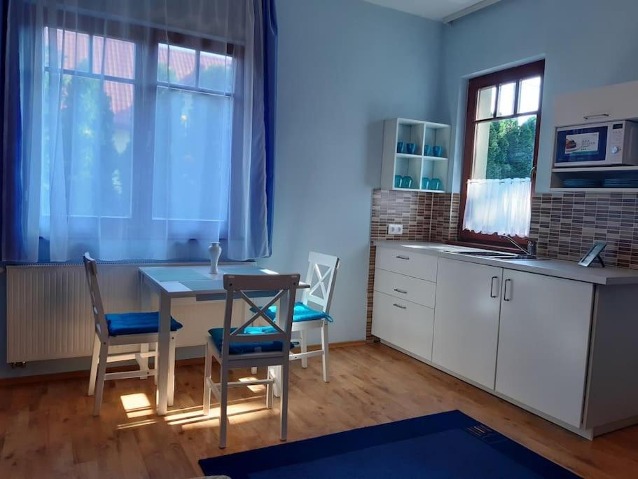 House W Little Tropical Garden Apartamento *