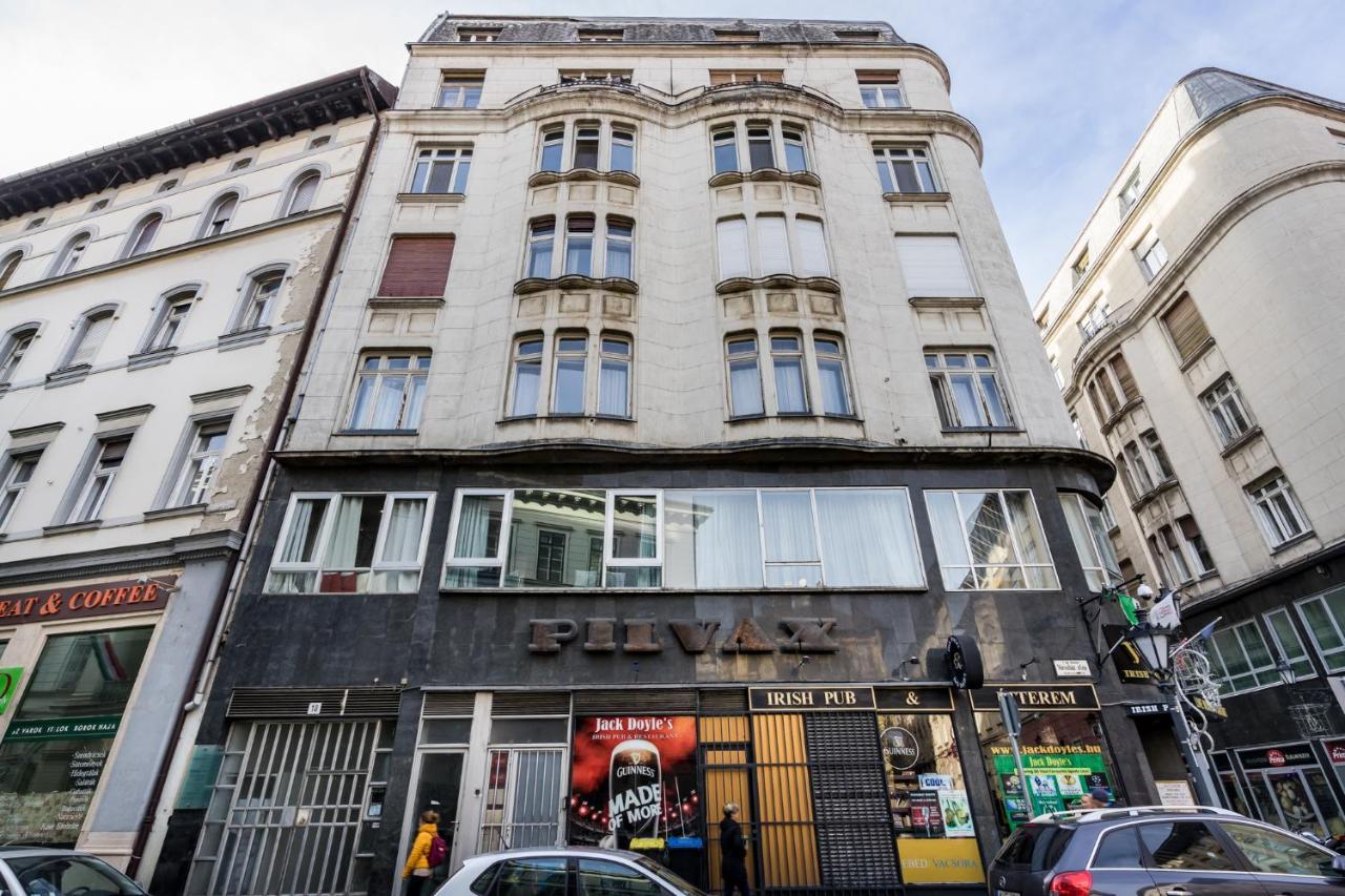 Apartment Luxury Pilvax *