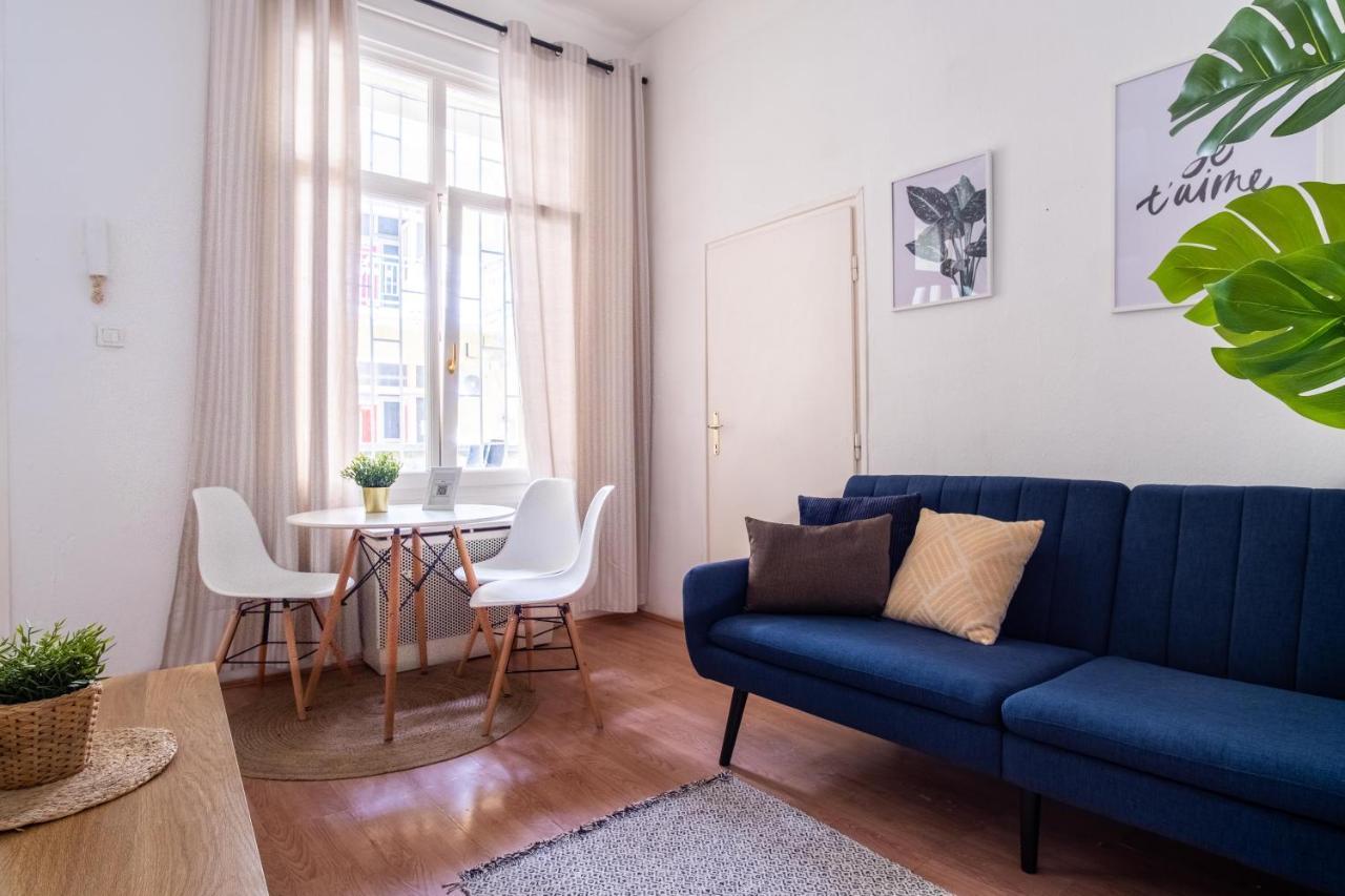 Very Central 1-br Apt With Patio Apartman Budapest