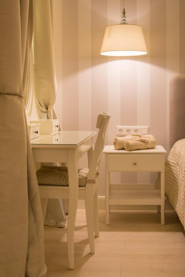 Panni Luxury Next To Gozsdu Garden