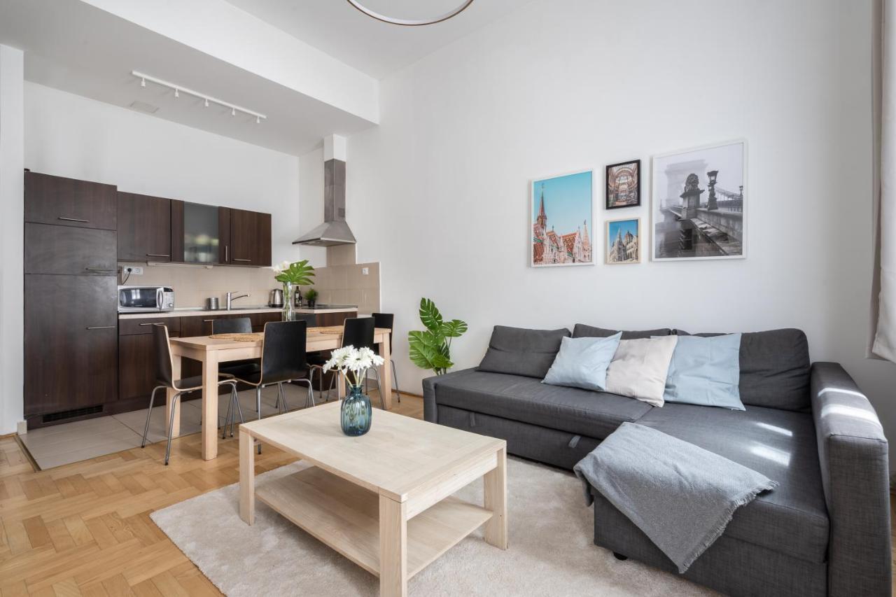 Apartment Ace Of Spades Gozsdu Budapest