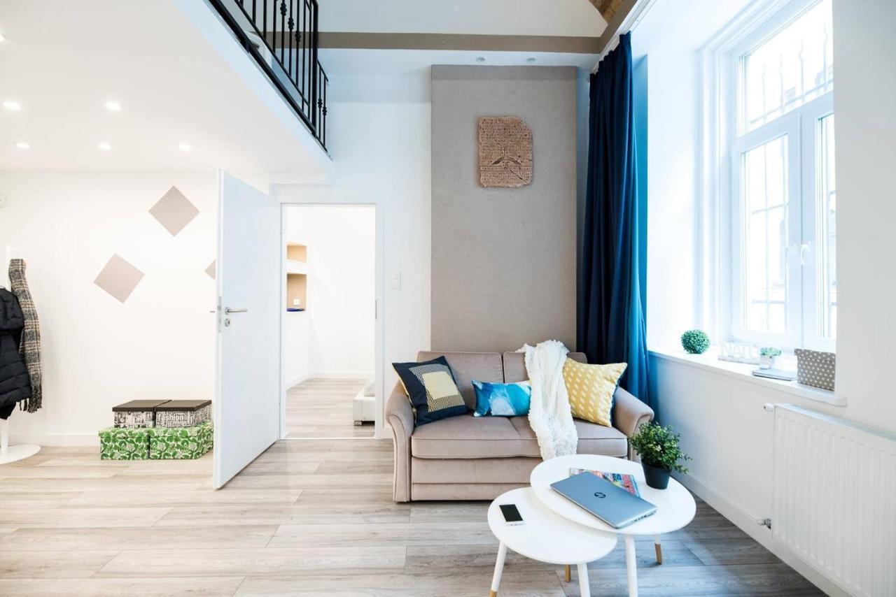 Newly Refurbished At Superb Location Budapeszt