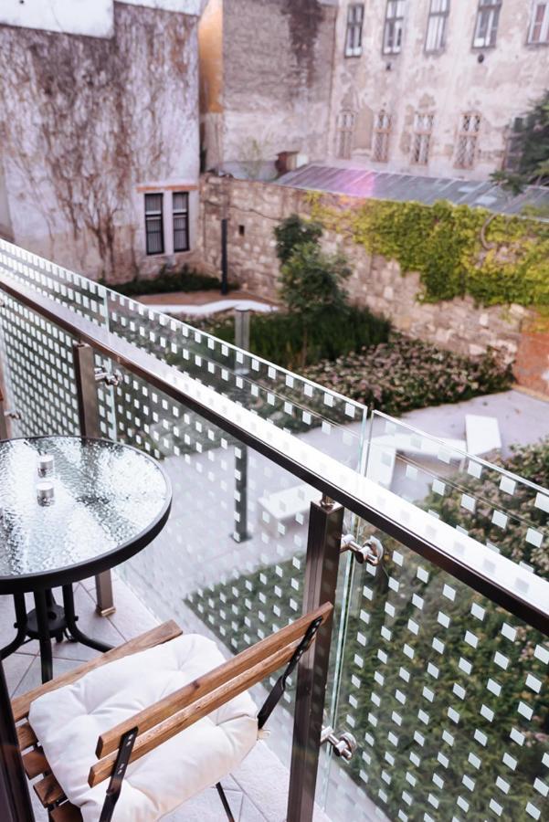 B 202, In The Heart Of The Jewish Quarter * Budapest