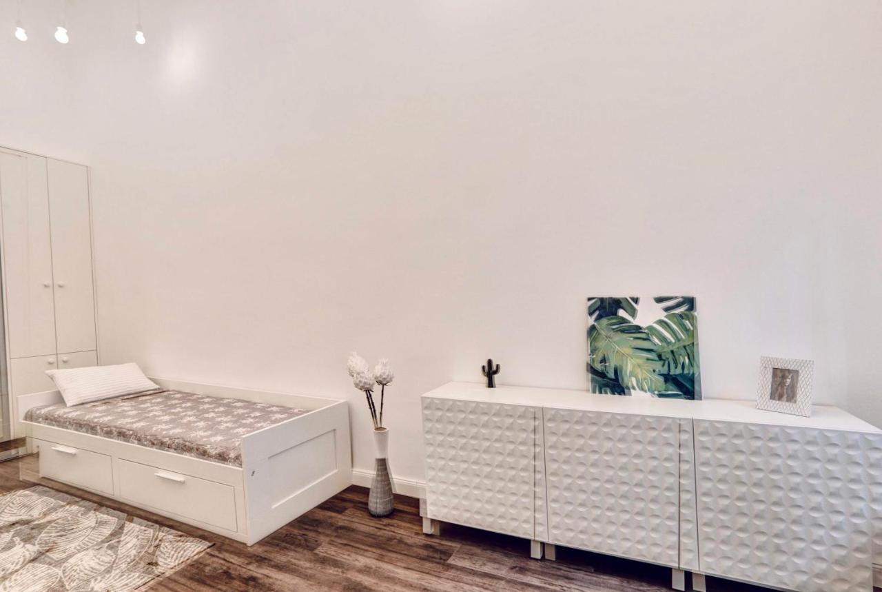The Downtown Apartament *