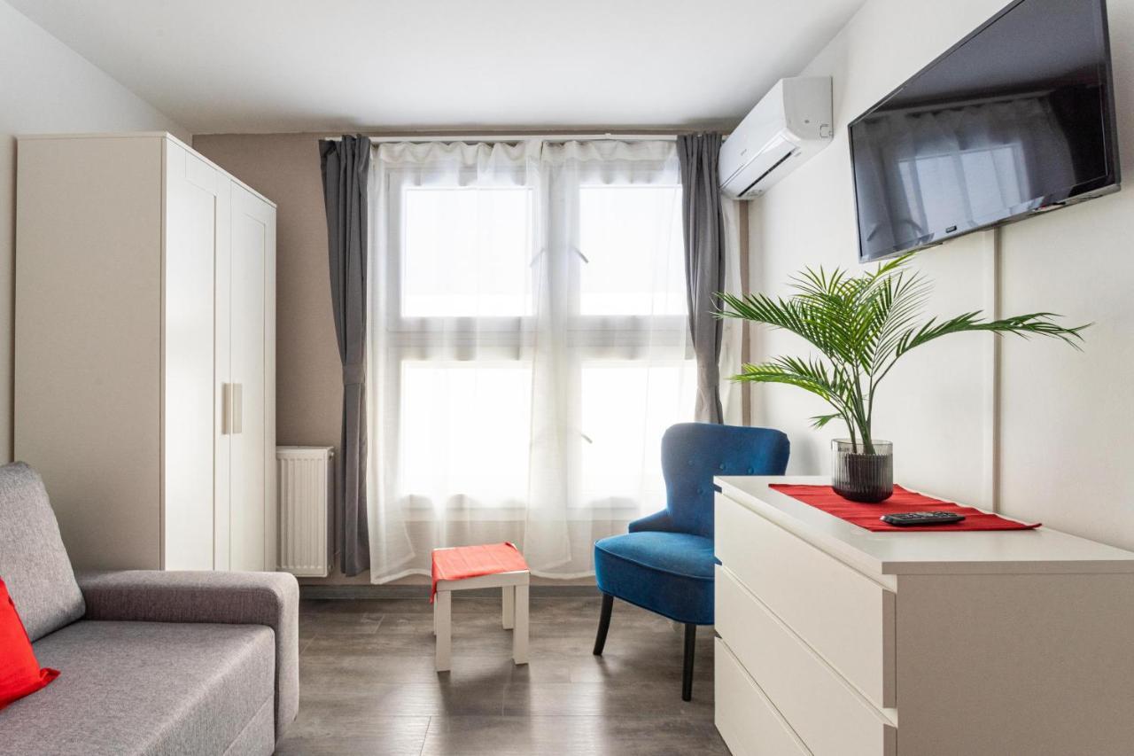 Apartment Rakoczi 4 Bedroom Centre Budapest