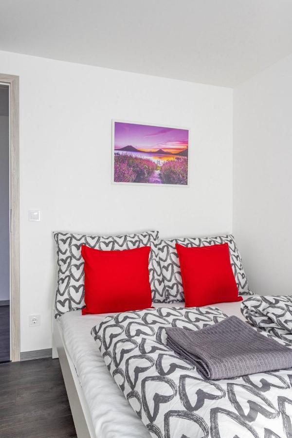 Apartment Rakoczi 4 Bedroom Centre Budapest