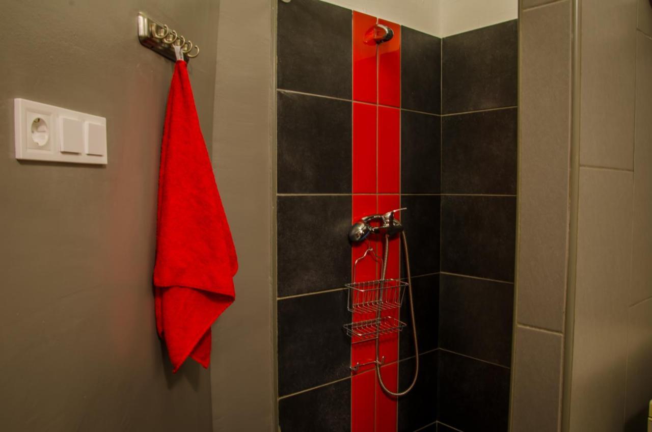 Hostal Vígszínház