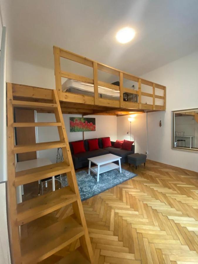 Ac With Free Parking At Acacia St, Center Apartamento *