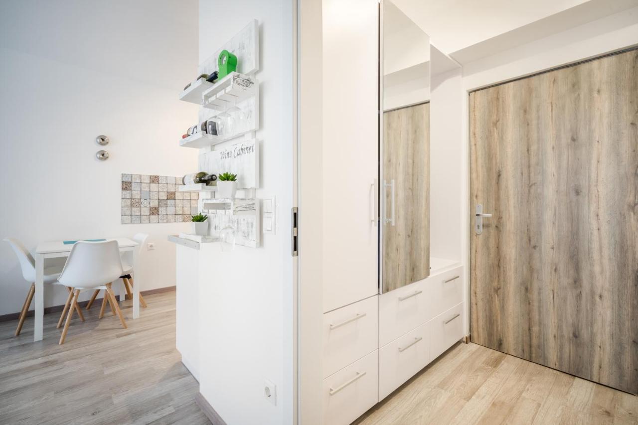 Cosy Close To The Center With Parking Garage