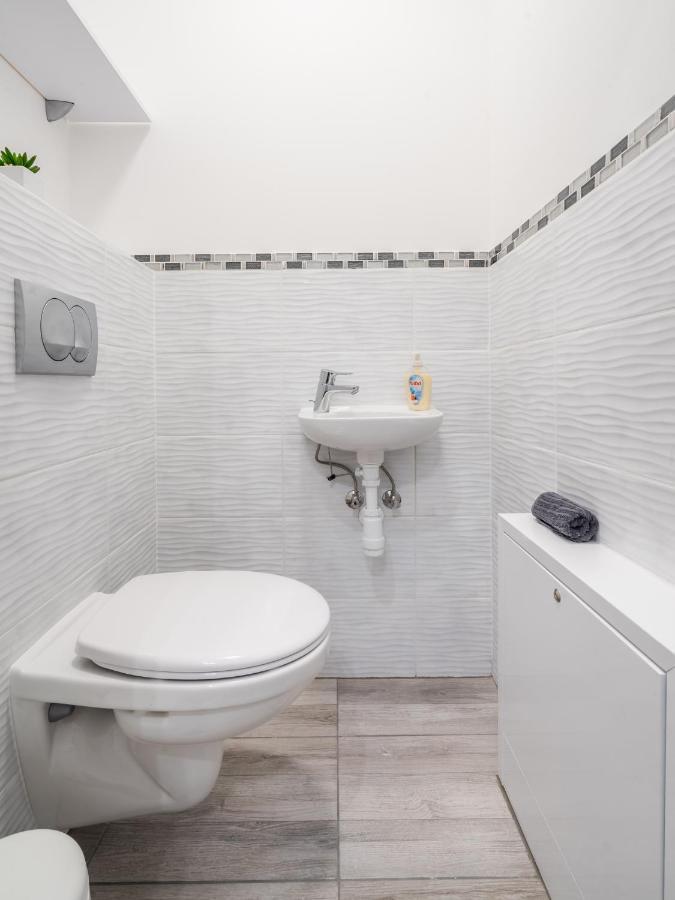 Appartamento Cosy Close To The Center With Parking Garage Budapest