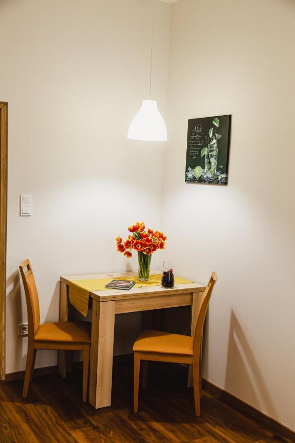 Old Town Apartament *