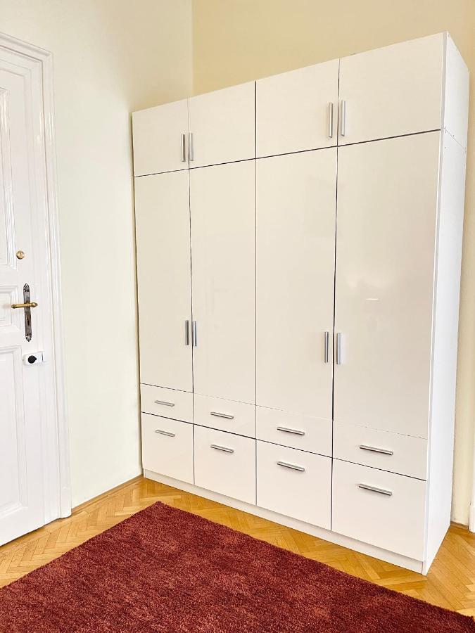 Central Vintage Residency - Balcony & Ac Appartement Boedapest