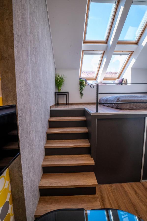 Palms Apartament *