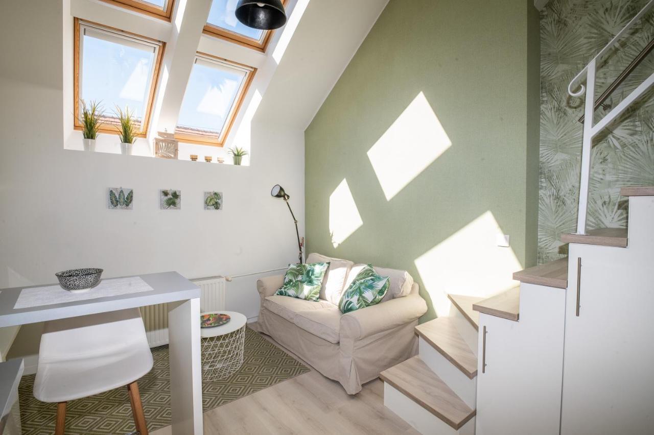 Palms Apartament *
