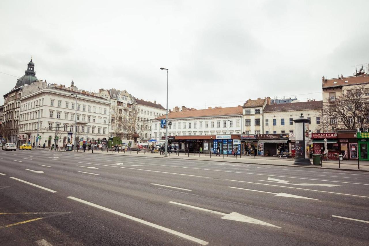 Newly Refurbished At Superb Location * Budapeszt