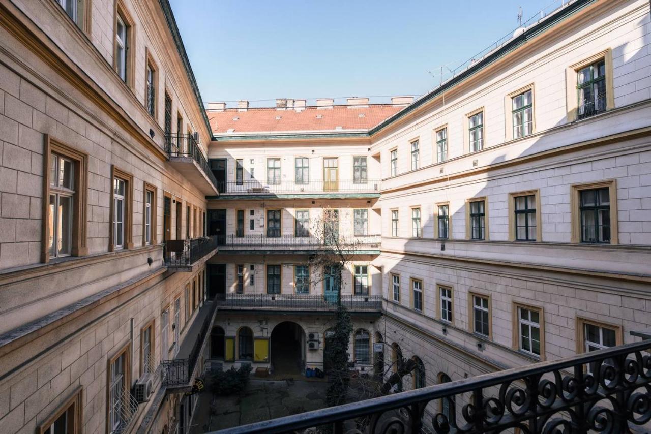 Appartement Central Bright And Spacious With 3