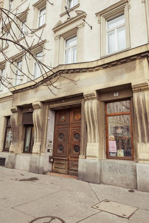 Newly Refurbished At Superb Location Apartament Budapeszt