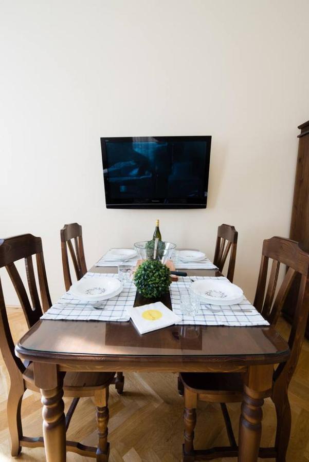 Appartement Central Bright And Spacious With 3