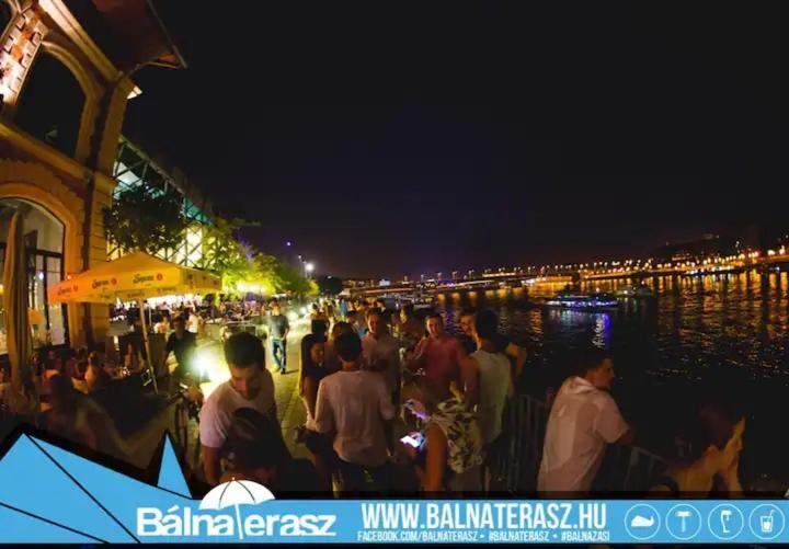 Apartment Mester4 Near To The Danube *