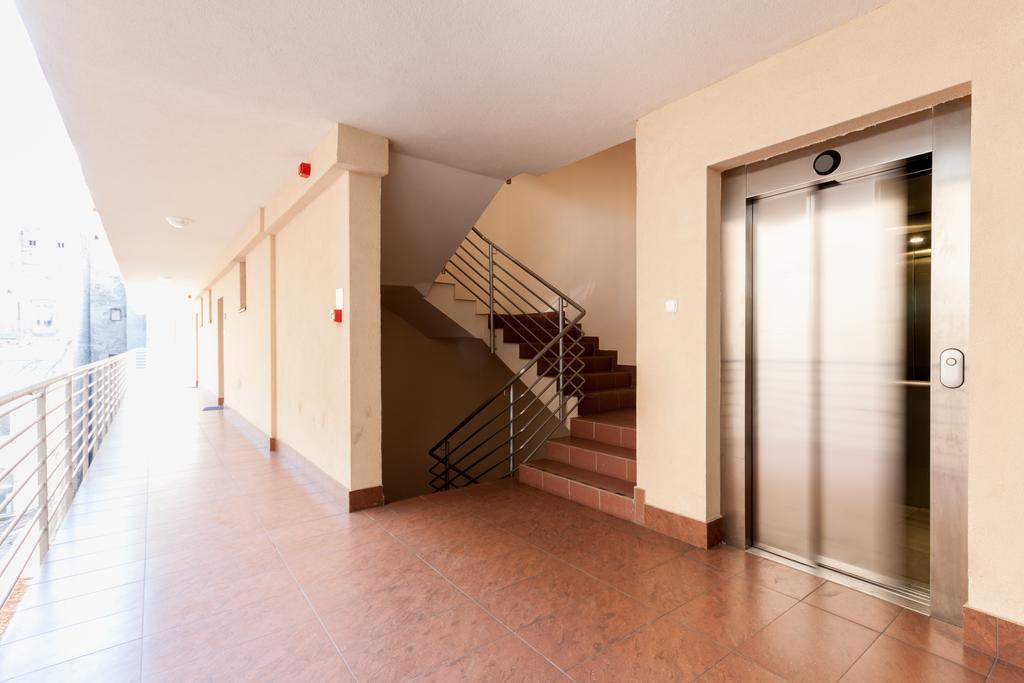 Corvin Plaza &