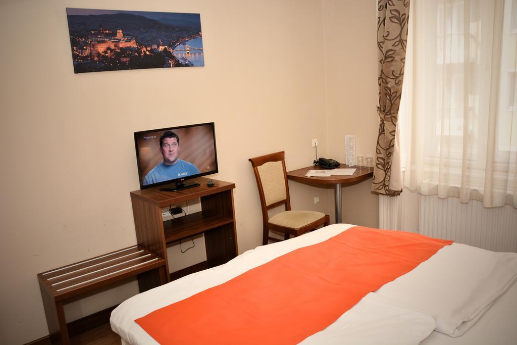 Elit Szálloda 3*