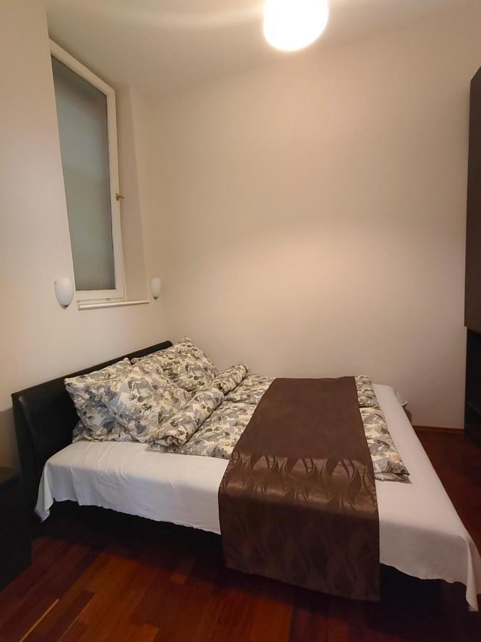 Váci 17 * Budapest