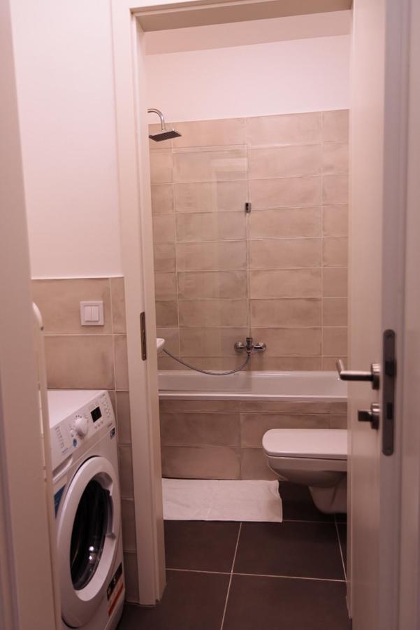B 202, In The Heart Of The Jewish Quarter * Budapest