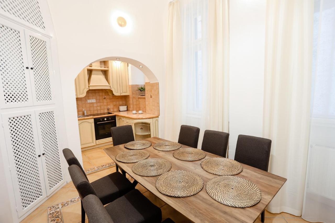 Apartamento Chain Bridge Center Dorothea
