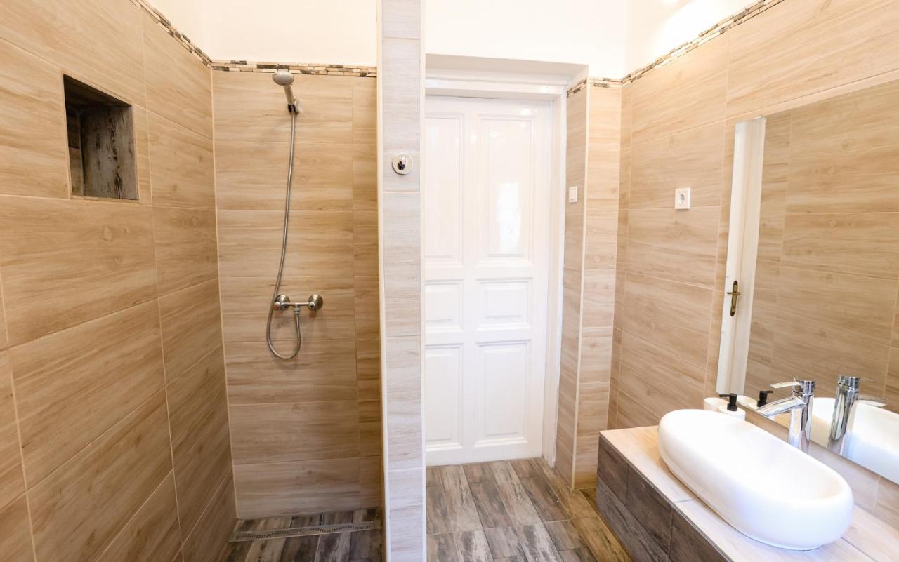 Apartamento Chain Bridge Center Dorothea
