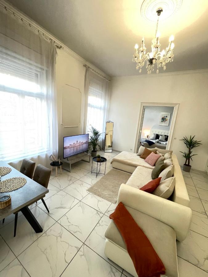 Apartment Luxury Riverside Panorama Budapest