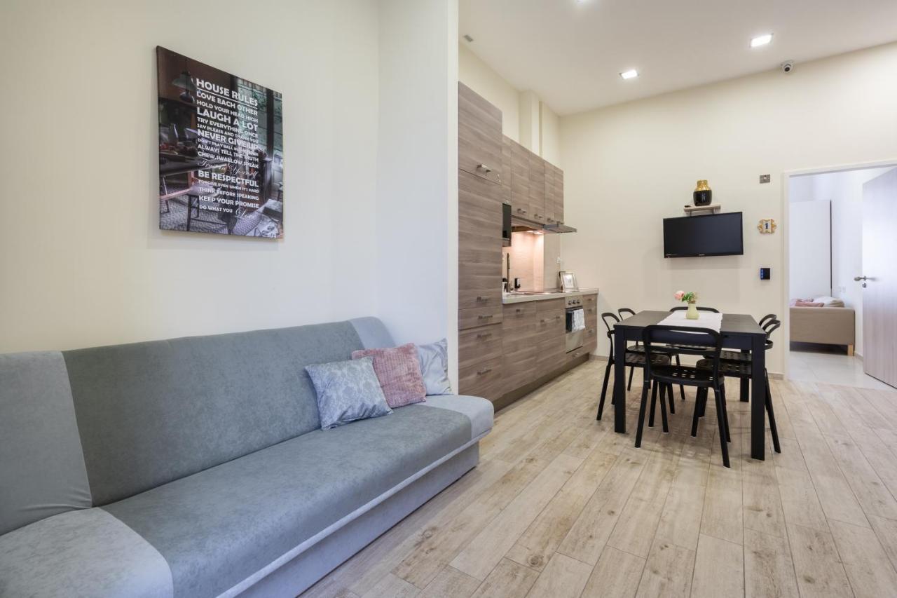 Basilika Monnalisa Luxury 3 Bedrooms With Amazing View Need Reservation X Free Parking *