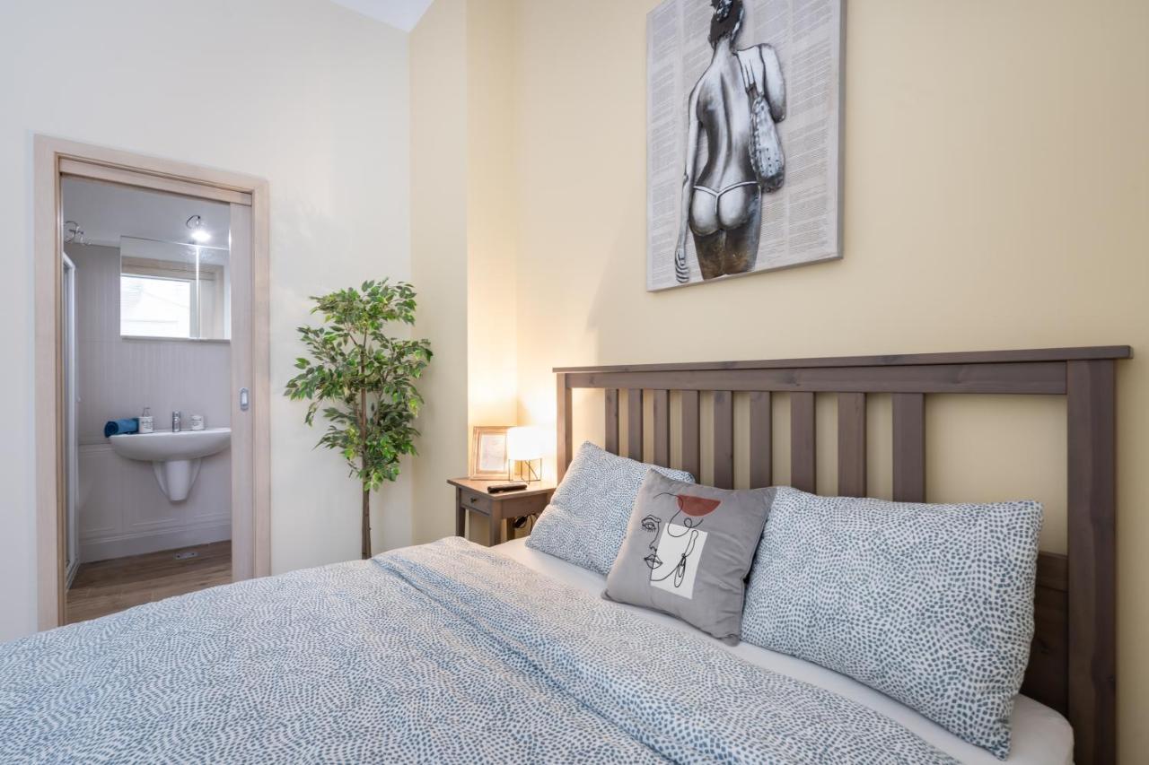 Basilika Monnalisa Luxury 3 Bedrooms With Amazing View Need Reservation X Free Parking