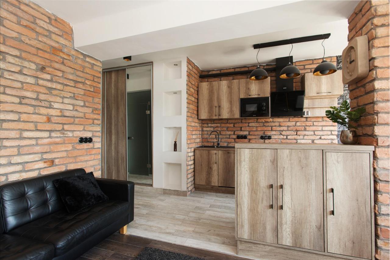 Apartment Industrial Studio Budapest