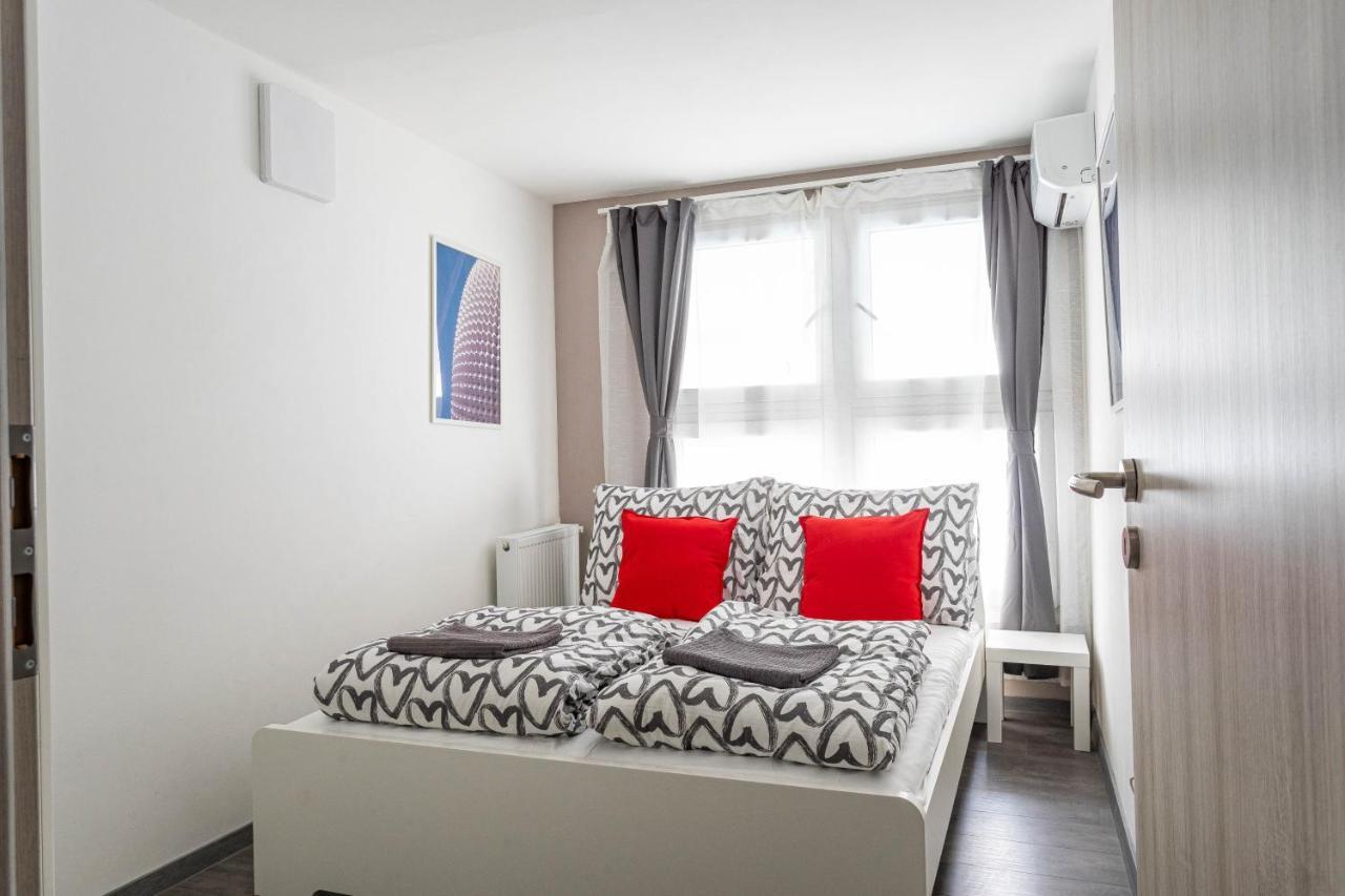 Rakoczi 4 Bedroom Centre