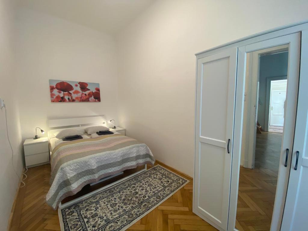 Ac With Free Parking At Acacia St, Center * Budapest