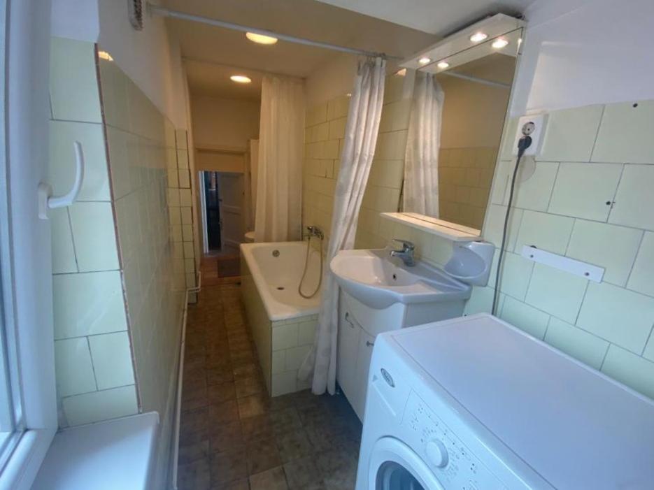 Ac With Free Parking At Acacia St, Center Budapest