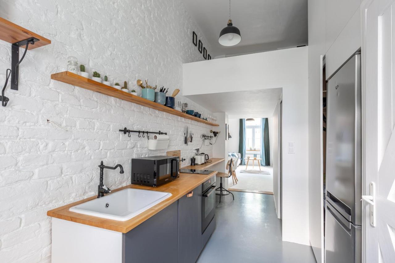 Apartment Black And White Budapest