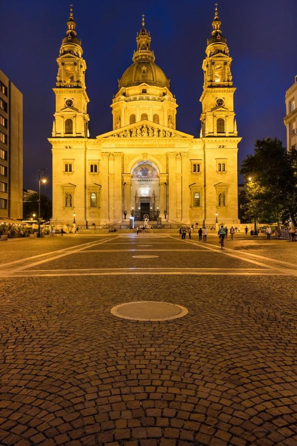 Apartment Basilika Monnalisa Luxury 3 Bedrooms With Amazing View Need Reservation X Free Parking Budapest