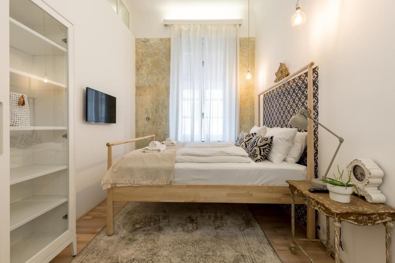 Bohemian Dream In The Absolute Center W 2br/2bt * Budapest