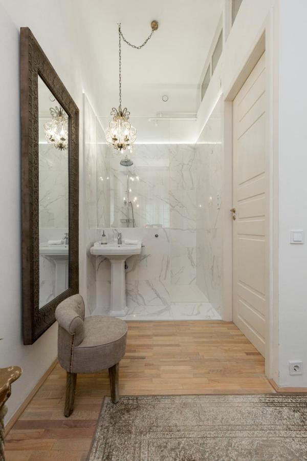 Bohemian Dream In The Absolute Center W 2br/2bt * Budapest
