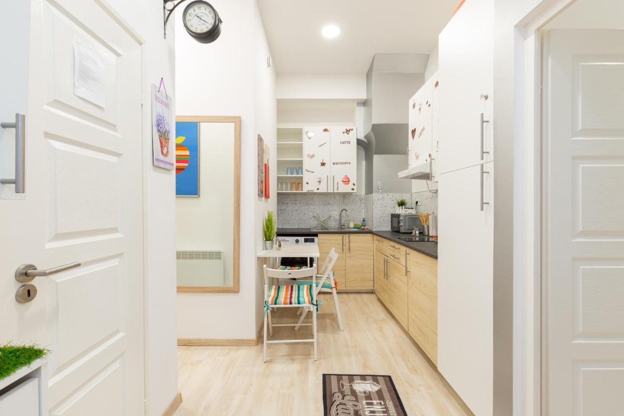 Apartment Colourful
