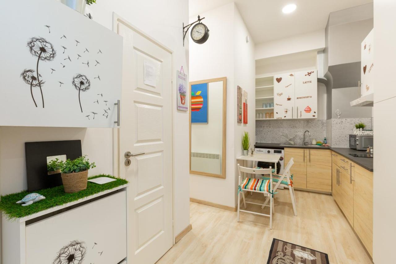 Apartment Colourful *