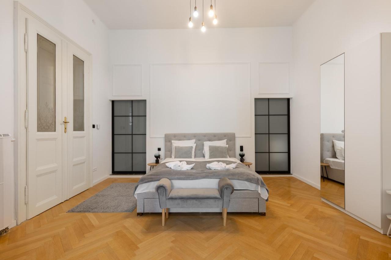 Appartamento Super 2br-2bt With Balcony&view&sauna&jacuzzi *