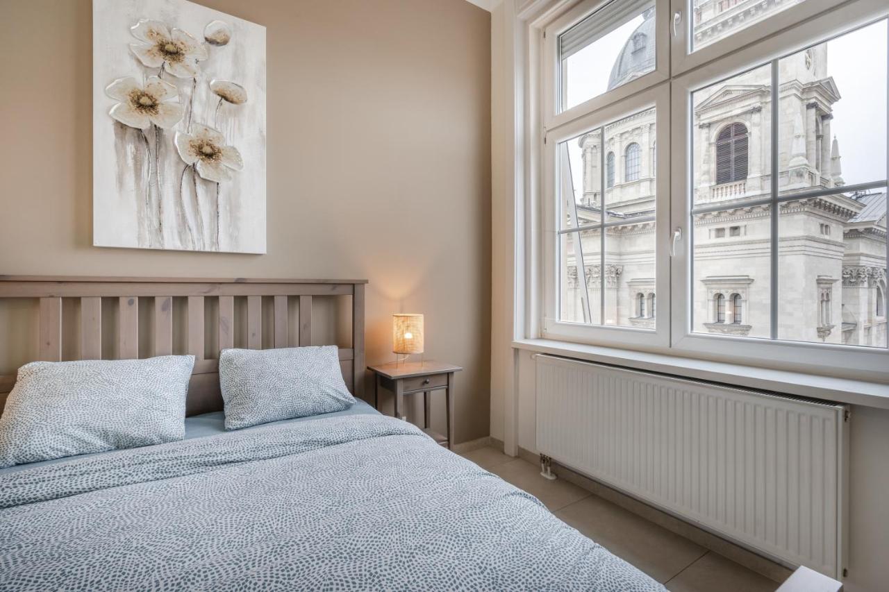Basilika Monnalisa Luxury 3 Bedrooms With Amazing View Need Reservation X Free Parking Budapest