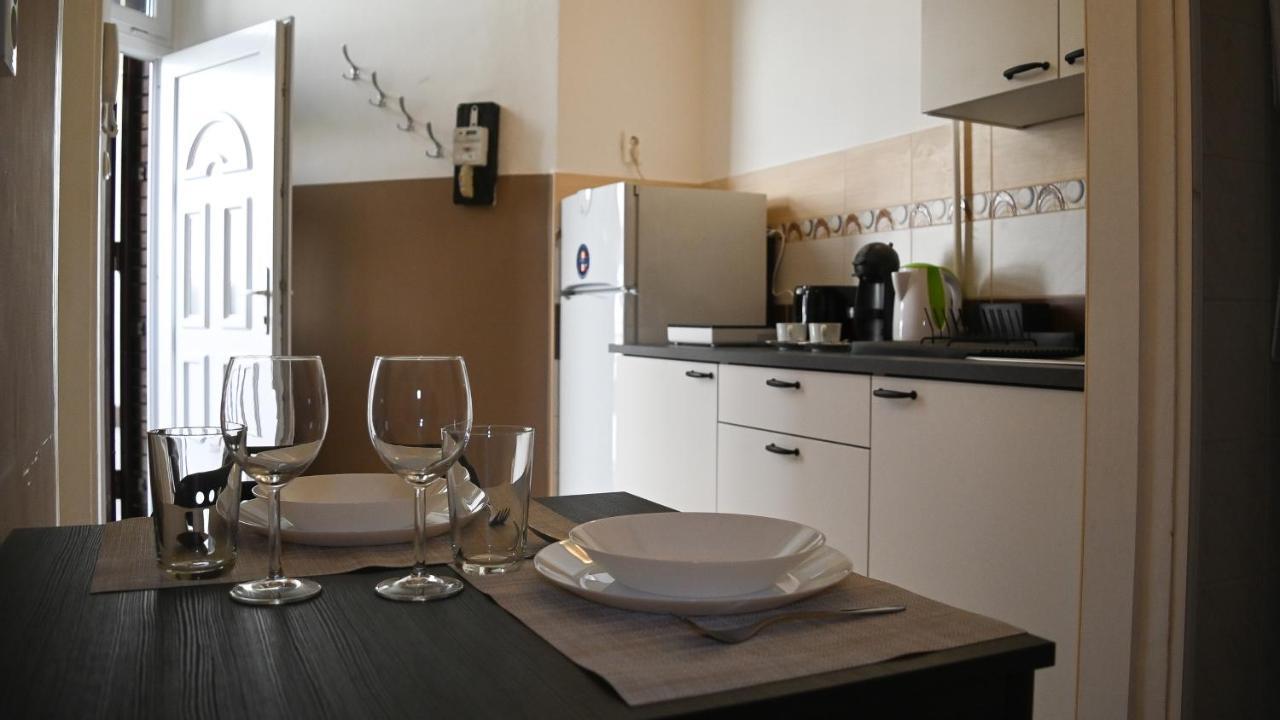 Apartment Your In Budapest: Cozy, & Silent *