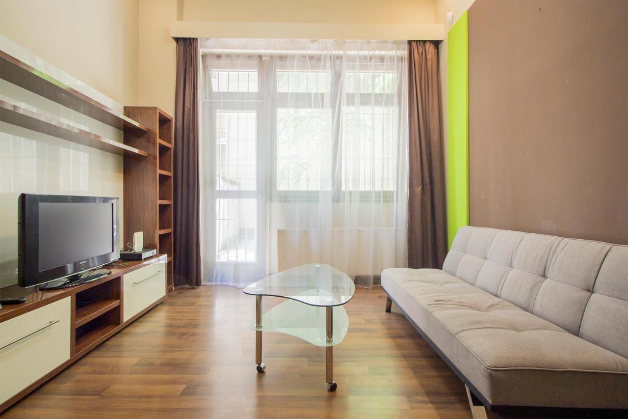 Apartment Sunny House By The Riverside *