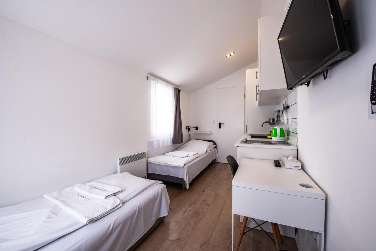 Chesscom Apartmán *
