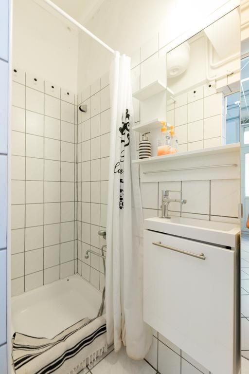 Szentkiralyi 5 - Double Basic In The Center - Self-check-in * Budapest