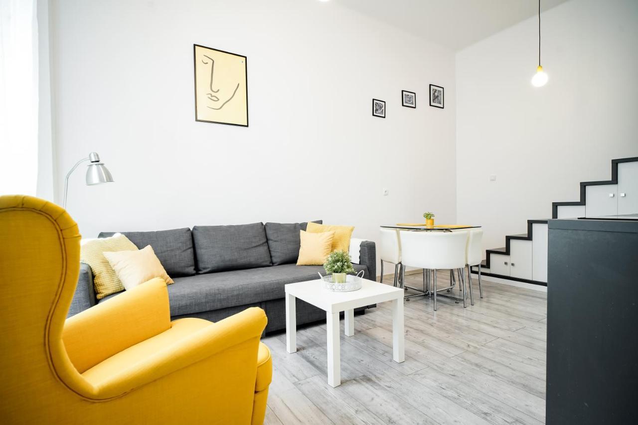 Twin Apartman